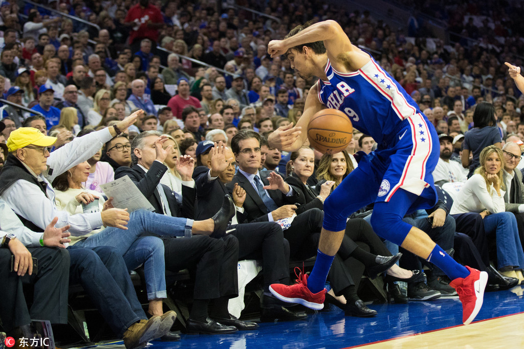 关于法兰克福训练开放日,国际比赛日强势反弹引欢呼,NBA季后赛在即,临场指挥获称赞的信息 关于法兰克福训练开放日,国际比赛日强势反弹引欢呼,NBA季后赛在即,临场指挥获称赞的信息