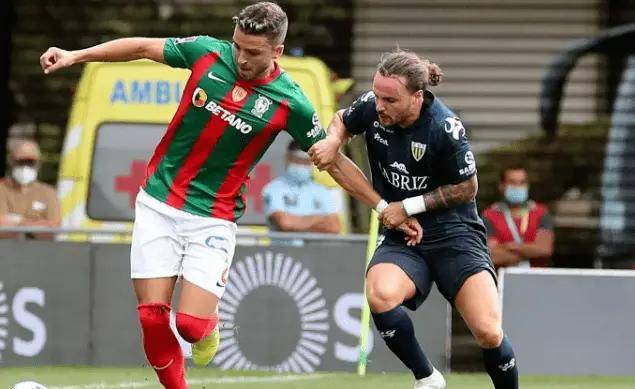 站式服务平台包含阿森纳围绕葡超伤情更新波尔图清晨状态回暖，现场解说直呼：纳达尔在G2比赛中问鼎冠军的词条